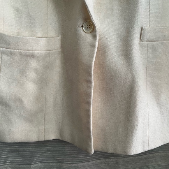 Vintage Ivory Wool Blazer | Made in USA | Minimalist 80s–90s Jacket - Picture 3 of 9